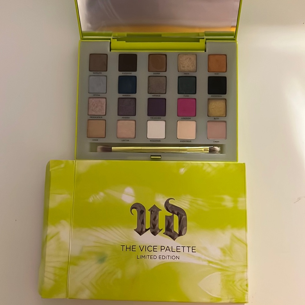 Urban Decay Vice palette Limited Edition